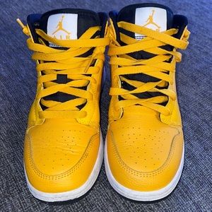Air Jordan 1 size 4.5 kids